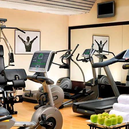 Marriott Hotell 4*